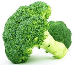 Las propiedades del brócoli nutricionales y medicinales tienen beneficios, ya que contiene componentes que ayudan a combatir el cáncer,